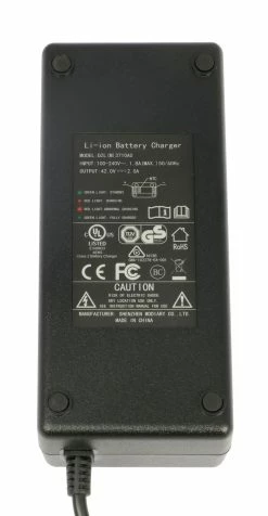 Derby Cycle - Chargeur Groove Go Pour Kalkhoff Durban & Raleigh Austin -Promos Vtt Électriques Boutique derby cycle chargeur groove go kalkhoff raleigh dos 3840x2160