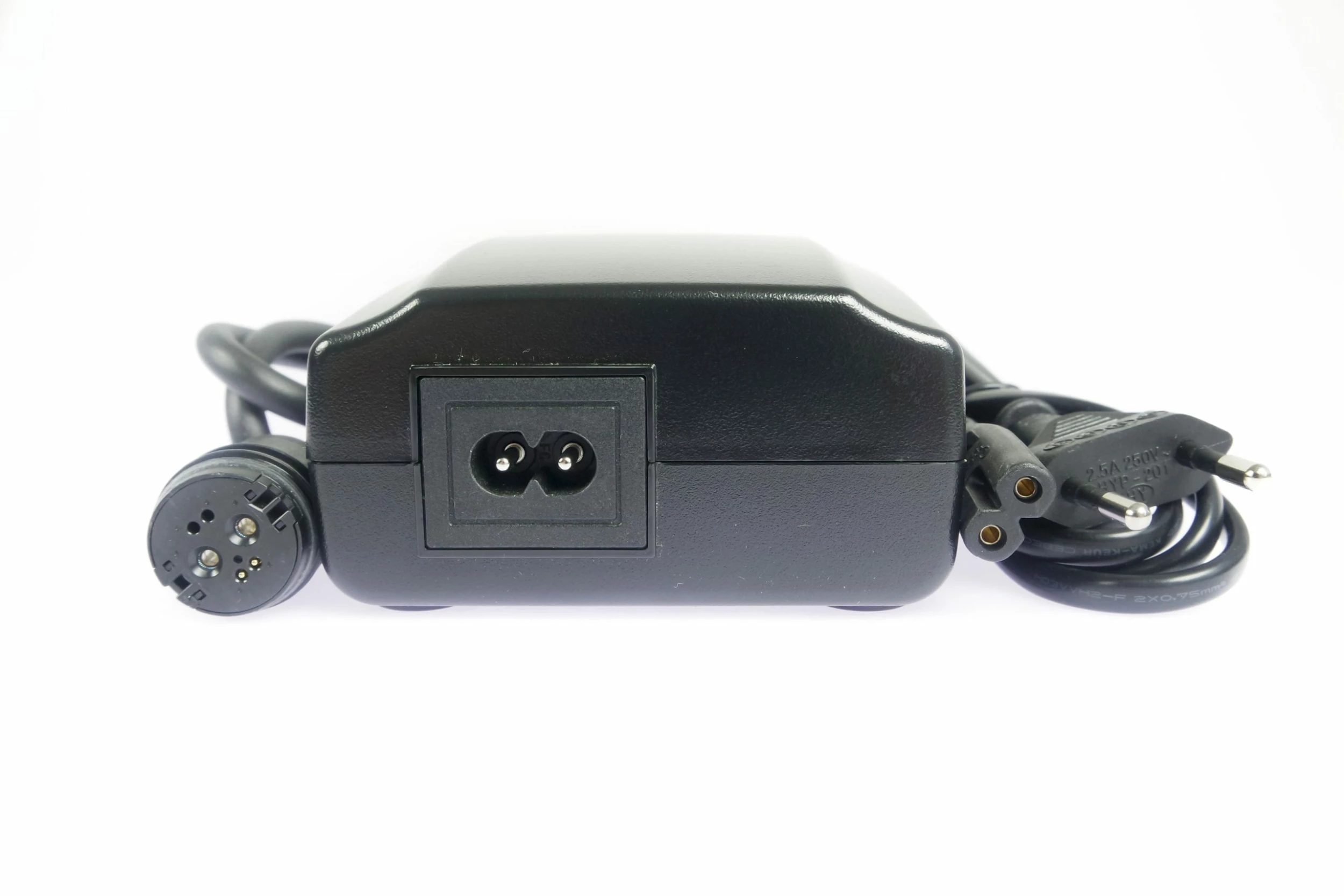 Derby Cycle - Chargeur 4A Pour Batteries Impulse 3.0 EVO / Xion 2 Derby Cycle - Chargeur 4A Pour Batteries Impulse 3.0 EVO / Xion – Image 2