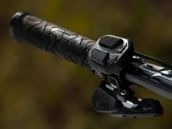 Giant - RideControl Ergo SG - Commande Au Guidon 5 Giant - RideControl Ergo SG - Commande Au Guidon -Promos Vtt Électriques Boutique giant ridecontrol ergo sg commande au guidon detail 2 3840x2160