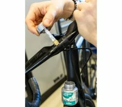 Motorex - Carbon Paste - Pâte De Montage -Promos Vtt Électriques Boutique motorex carbon paste pate de montage 2 3840x2160